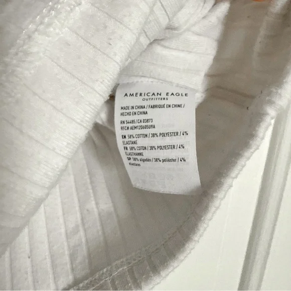 American Eagle Outfitters White Ribbed Crop Top - Picture 5 of 6